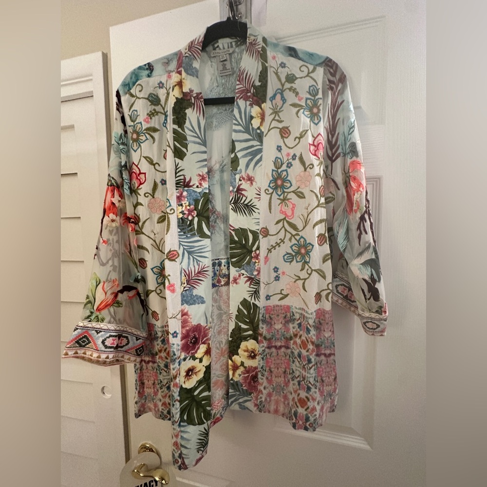 John Mark Size M Colorful Embroidered Open Kimono Cardigan Boho Artsy Romantic